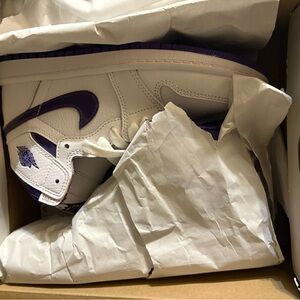 Jordan 1 High OG in White and Court Purple